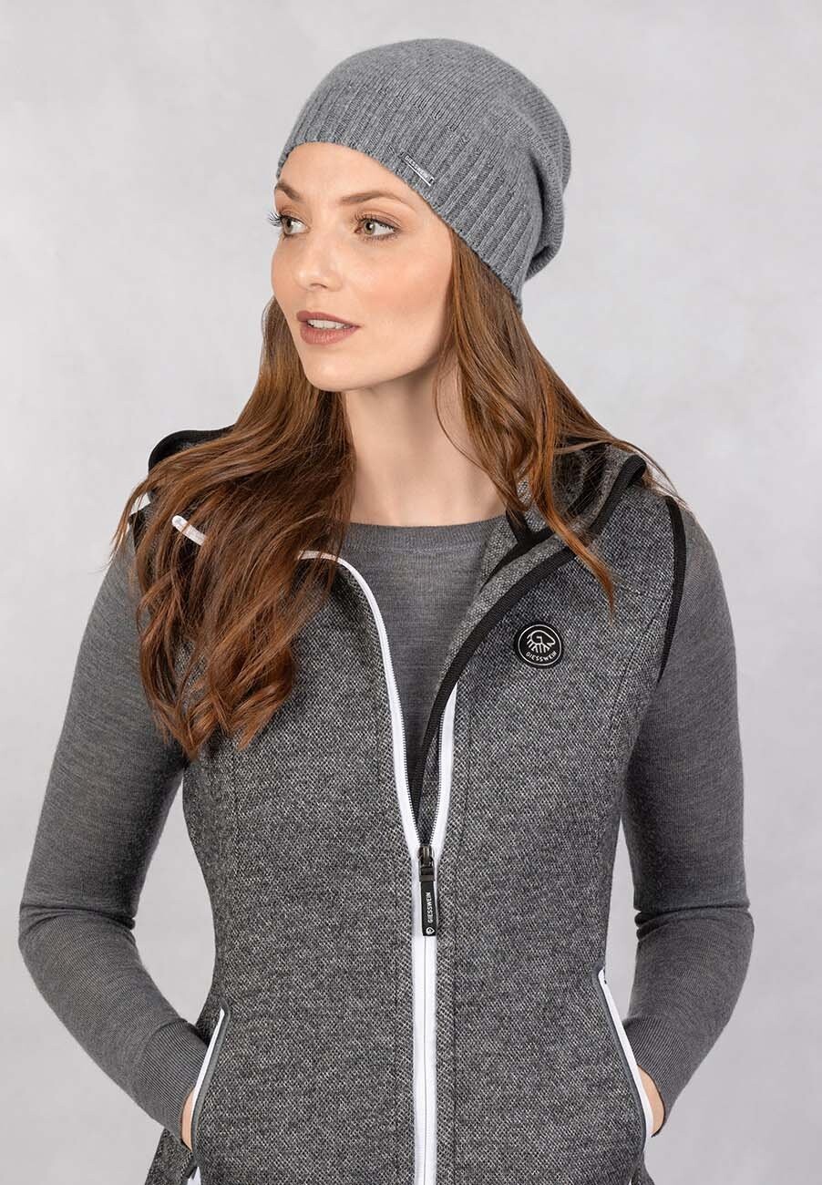 Бейсболка KASCHMIRMÜTZE SCHWARZENSTEIN Giesswein, серый
Бейсболка KASCHMIRMÜTZE SCHWARZENSTEIN Giesswein, серый