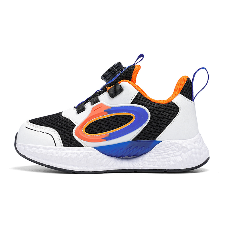 Кроссовки детские с противоскользящей подошвой и износостойкими подошвами для бега SNOOPY, черный/розовый
Кроссовки детские с противоскользящей подошвой и износостойкими подошвами для бега SNOOPY, черный/розовый