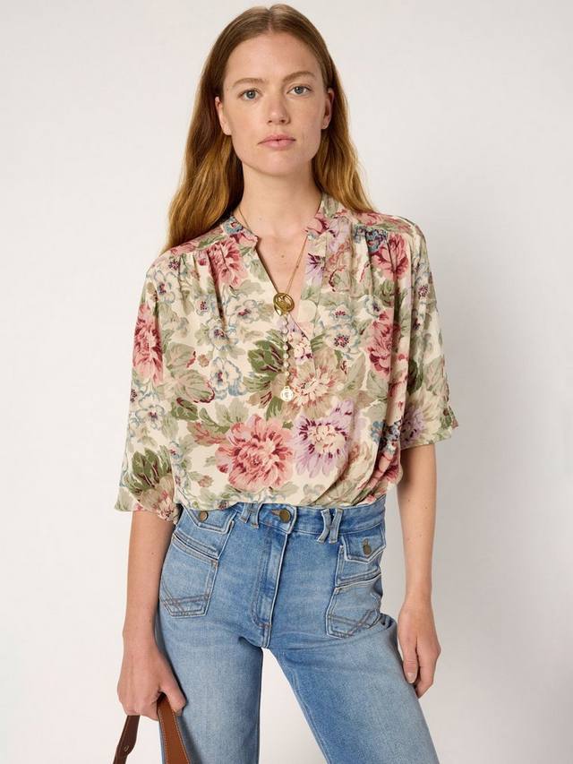 Блузка с длинными рукавами и v-образным вырезом armande Gerard Darel
Блузка с длинными рукавами и v-образным вырезом armande Gerard Darel