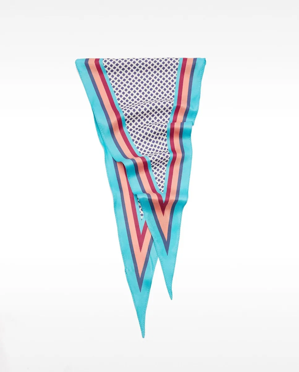 Платок с разноцветными принтами Parfois, светло-голубой
Платок с разноцветными принтами Parfois, светло-голубой