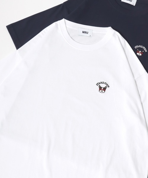 Футболка с коротким рукавом, с вышивкой MRU, белый
Футболка с коротким рукавом, с вышивкой MRU, белый