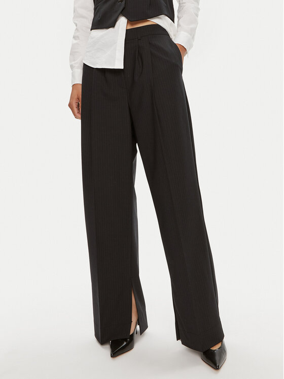 Брюки relaxed fit Rupert 5216134 Herskind, синий
Брюки relaxed fit Rupert 5216134 Herskind, синий