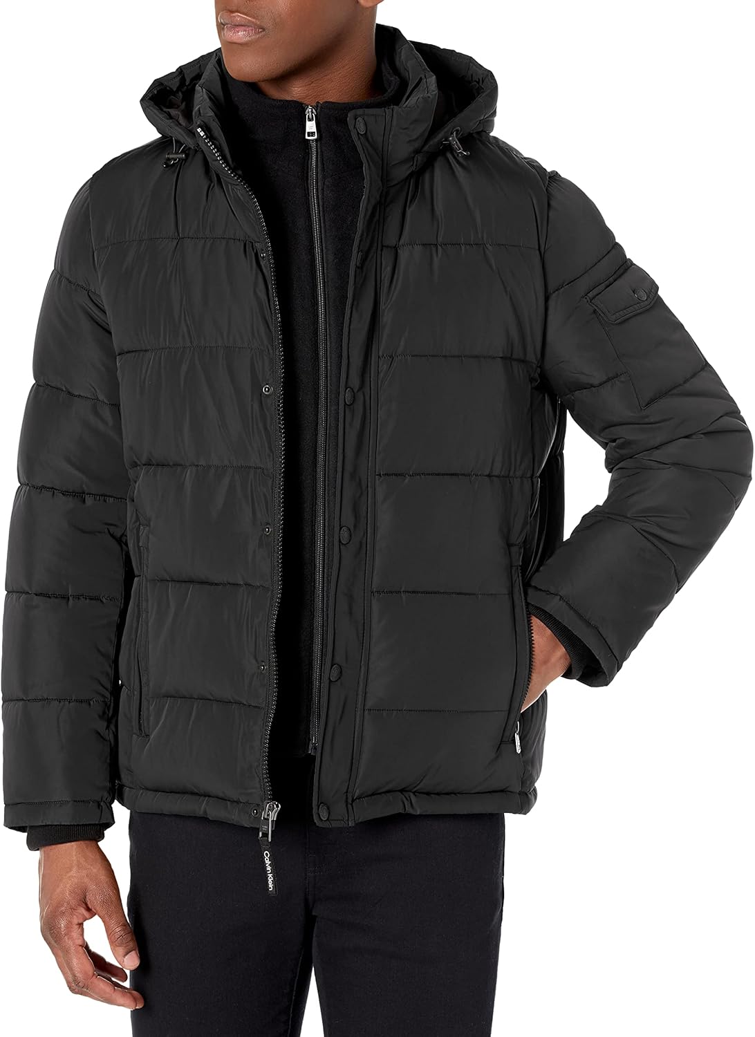 Мужская альтернативная пуховая куртка Calvin Klein с нагрудником, Polar Fleece Black
Мужская альтернативная пуховая куртка Calvin Klein с нагрудником, Polar Fleece Black