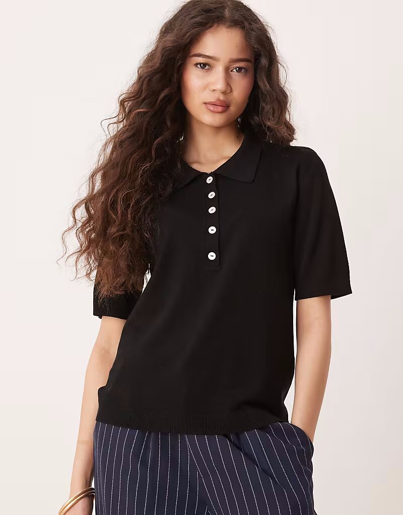 Поло JDY черного цвета
Поло JDY черного цвета