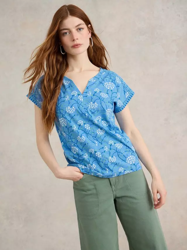 Футболка White Stuff Nelly Notch Neck, синий 
Футболка White Stuff Nelly Notch Neck, синий