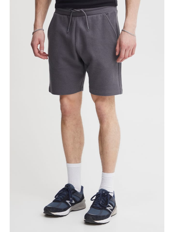 Тканевые шорты BLEND, темно-серый
Тканевые шорты BLEND, темно-серый