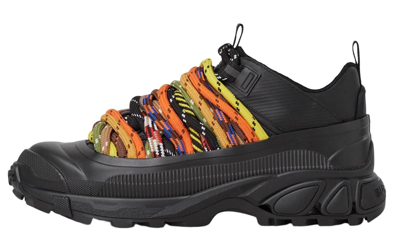 Кроссовки мужские Burberry Arthur, черный / оранжевый
Кроссовки мужские Burberry Arthur, черный / оранжевый