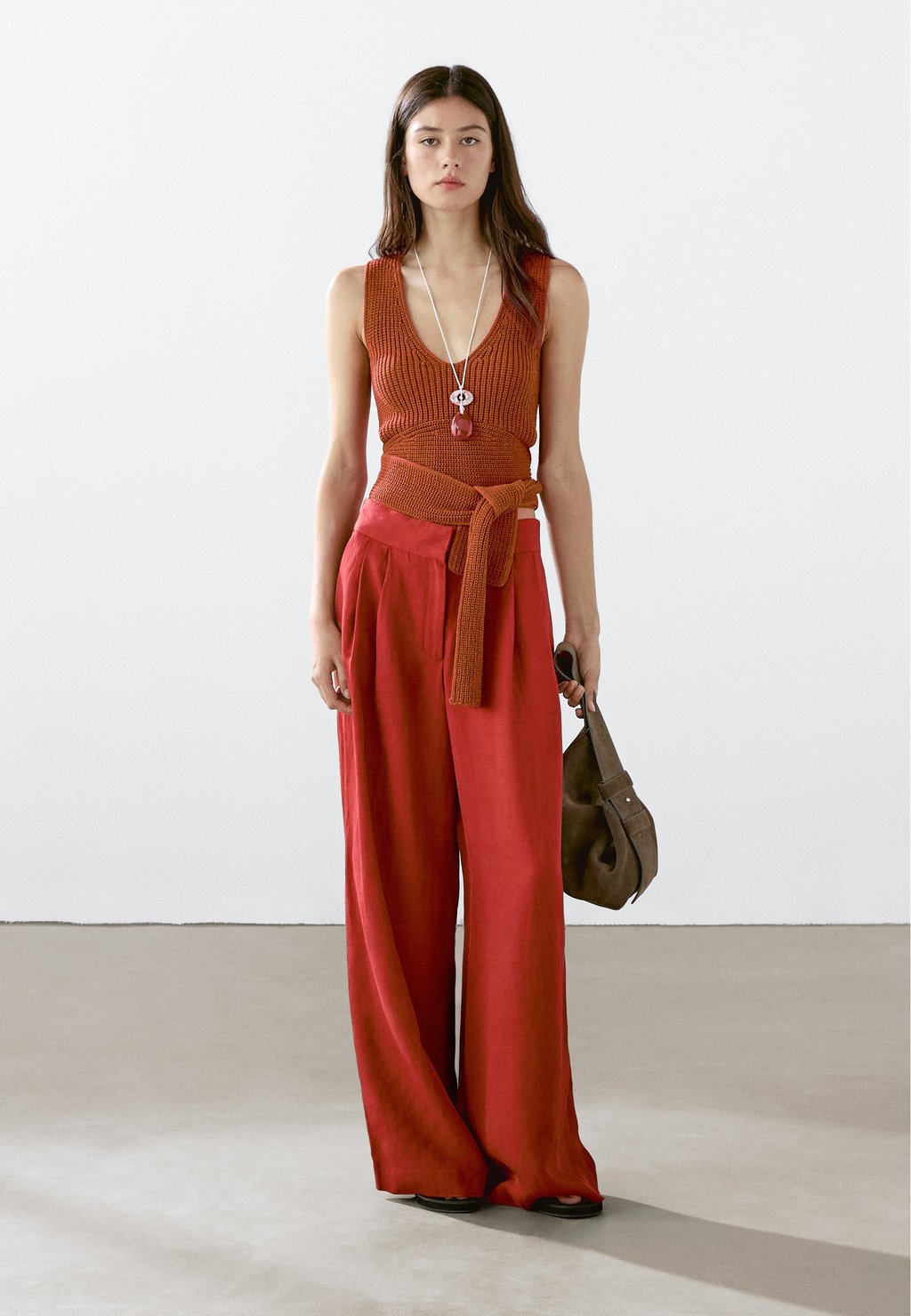 Топ LACE Massimo Dutti, красный
Топ LACE Massimo Dutti, красный