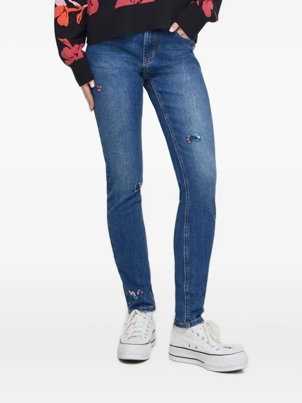 Джинсы с пайетками Desigual, синий
Джинсы с пайетками Desigual, синий