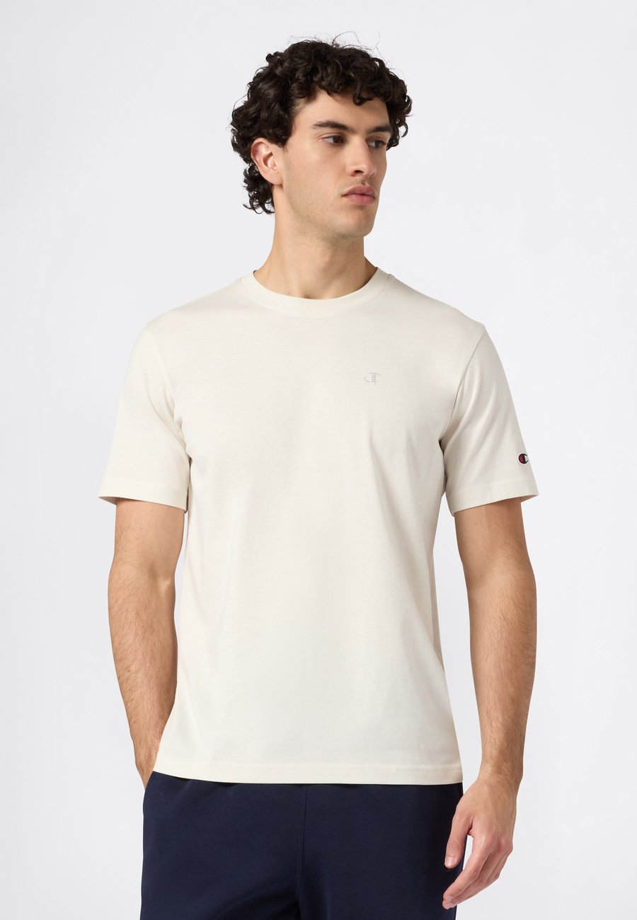 Футболка Champion SS TEE ICONS, White, Белый, Футболка Champion SS TEE ICONS, White
Футболка Champion SS TEE ICONS, White, Белый, Футболка Champion SS TEE ICONS, White