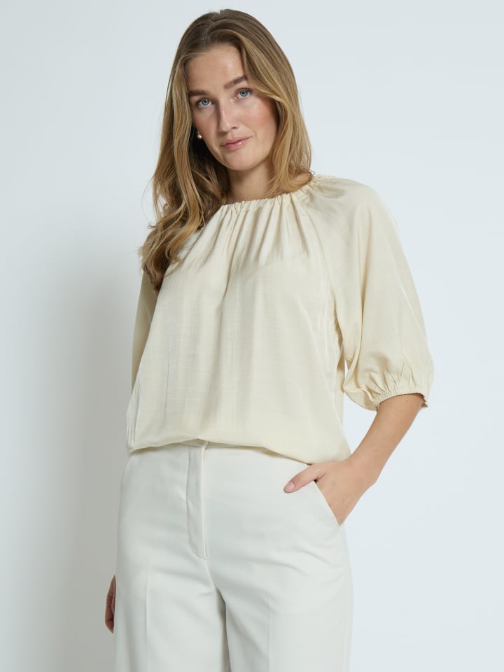 Блузка цвета светлой березы minus
Блузка цвета светлой березы minus