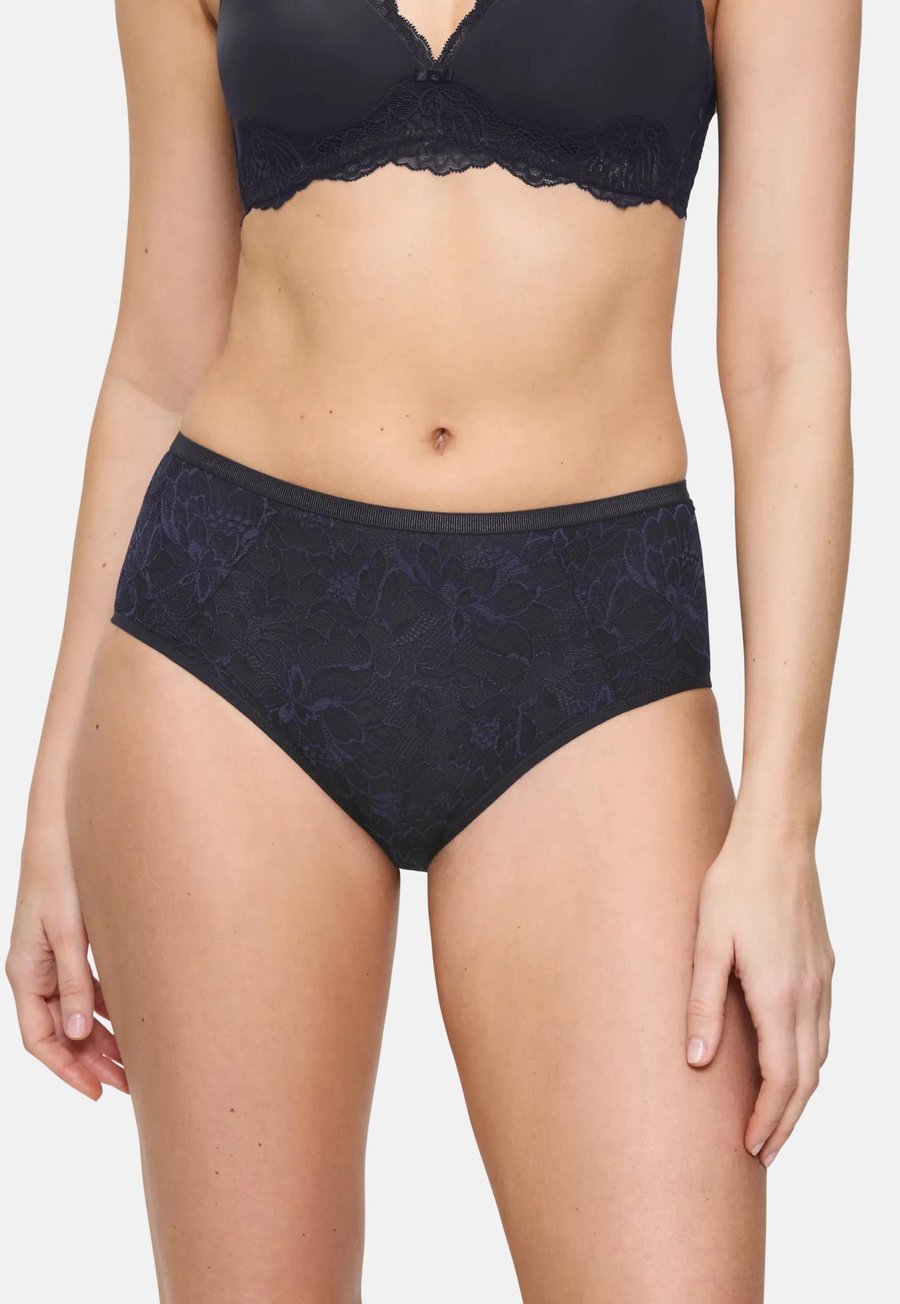 Брифы Triumph AMOURETTE CHARM , Ink Gray/Blue-Grey
Брифы Triumph AMOURETTE CHARM , Ink Gray/Blue-Grey