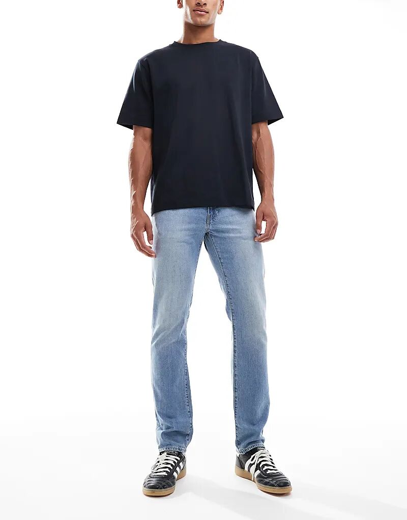 Легкие джинсы Levi's 511 с зауженным кроем, светло-серого цвета
Легкие джинсы Levi's 511 с зауженным кроем, светло-серого цвета