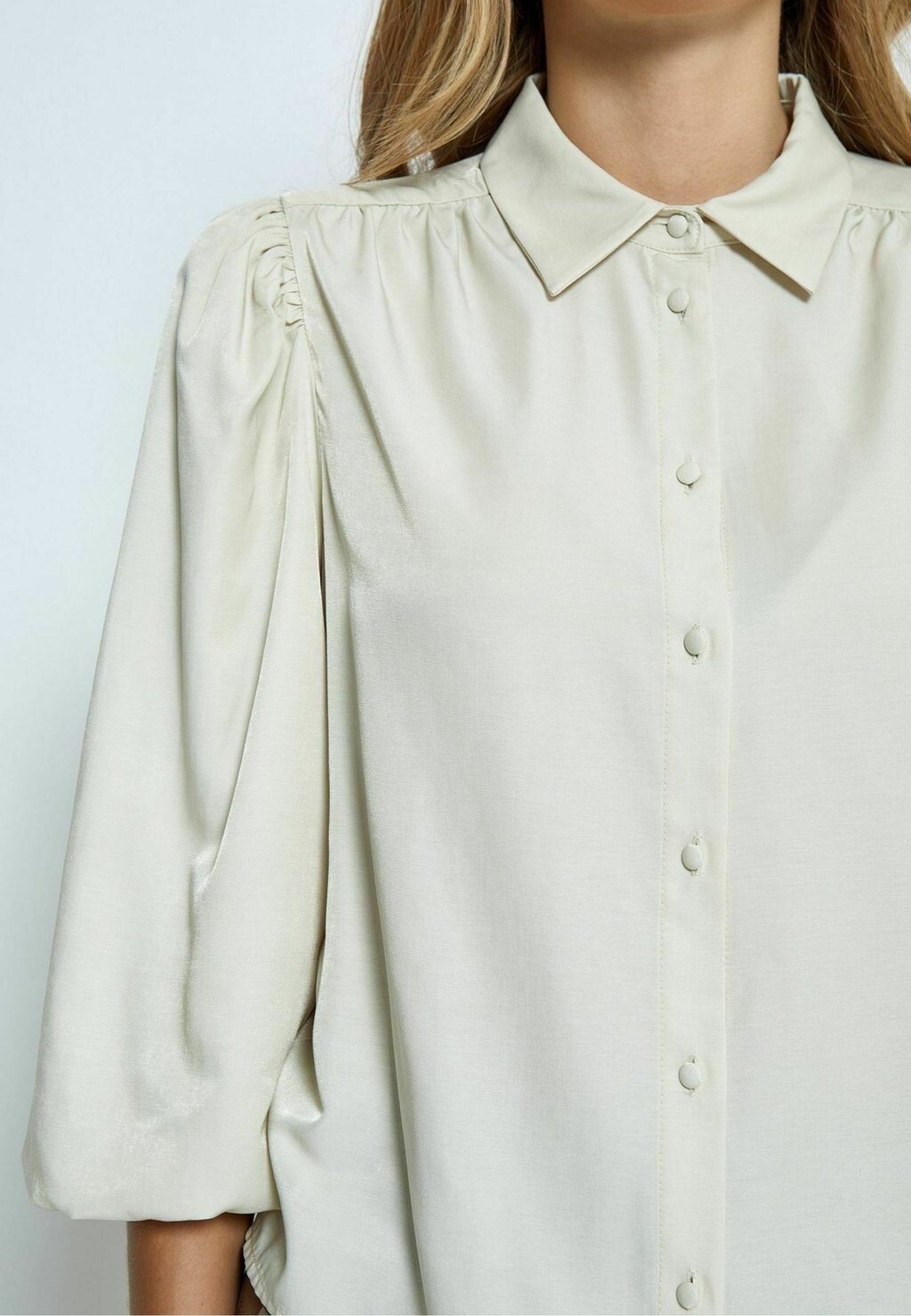 Блузка на пуговицах MSSHERINA Minus, бежевый
Блузка на пуговицах MSSHERINA Minus, бежевый