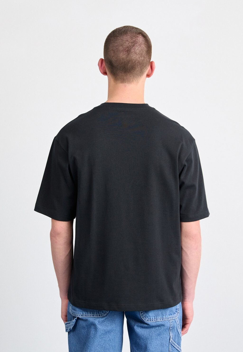 Базовая футболка CREW Jordan, черный
Базовая футболка CREW Jordan, черный