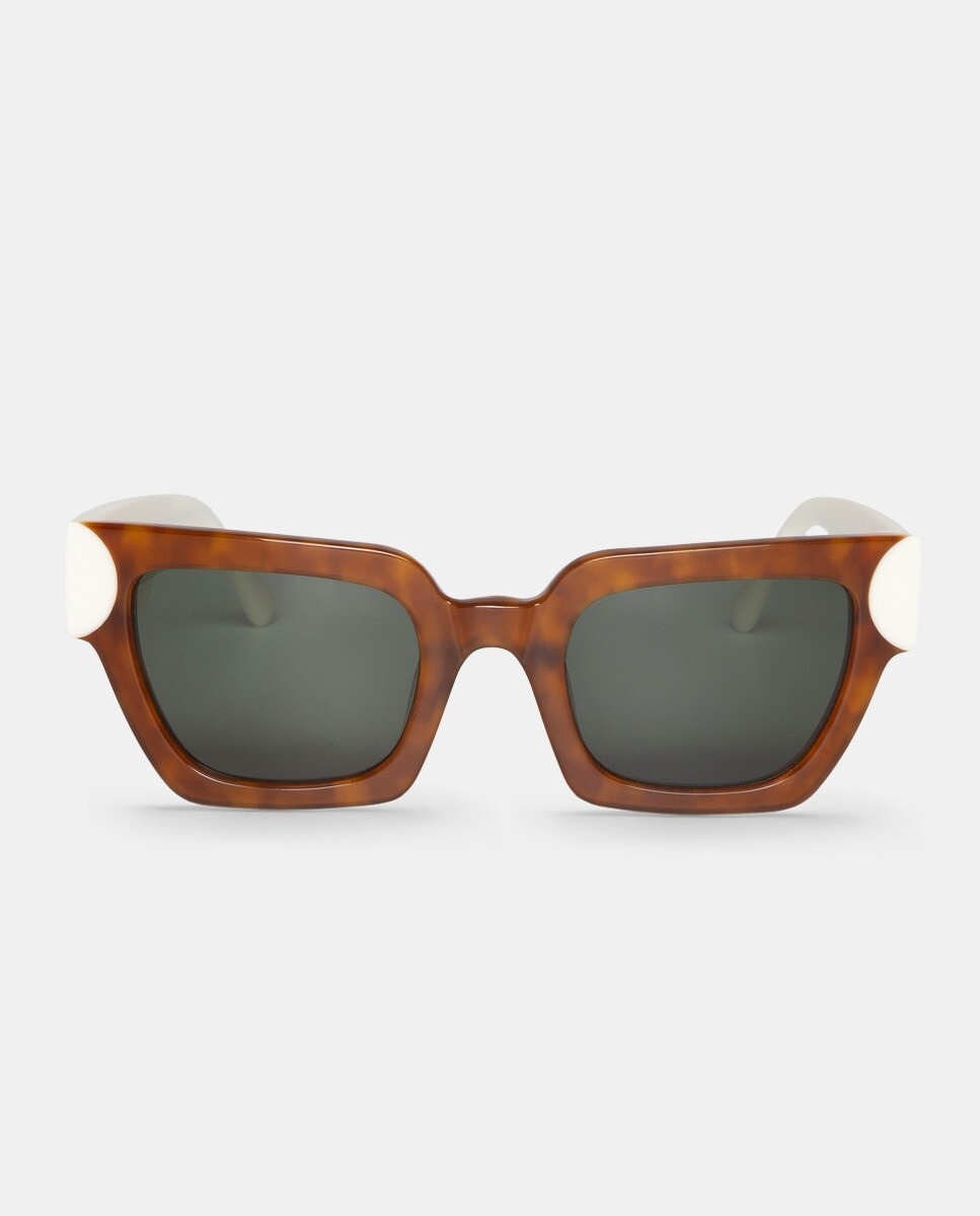 Женские солнцезащитные очки "кошачий глаз" из ацетата светло-гаванского цвета Mr. Boho, светло-коричневый
Женские солнцезащитные очки "кошачий глаз" из ацетата светло-гаванского цвета Mr. Boho, светло-коричневый