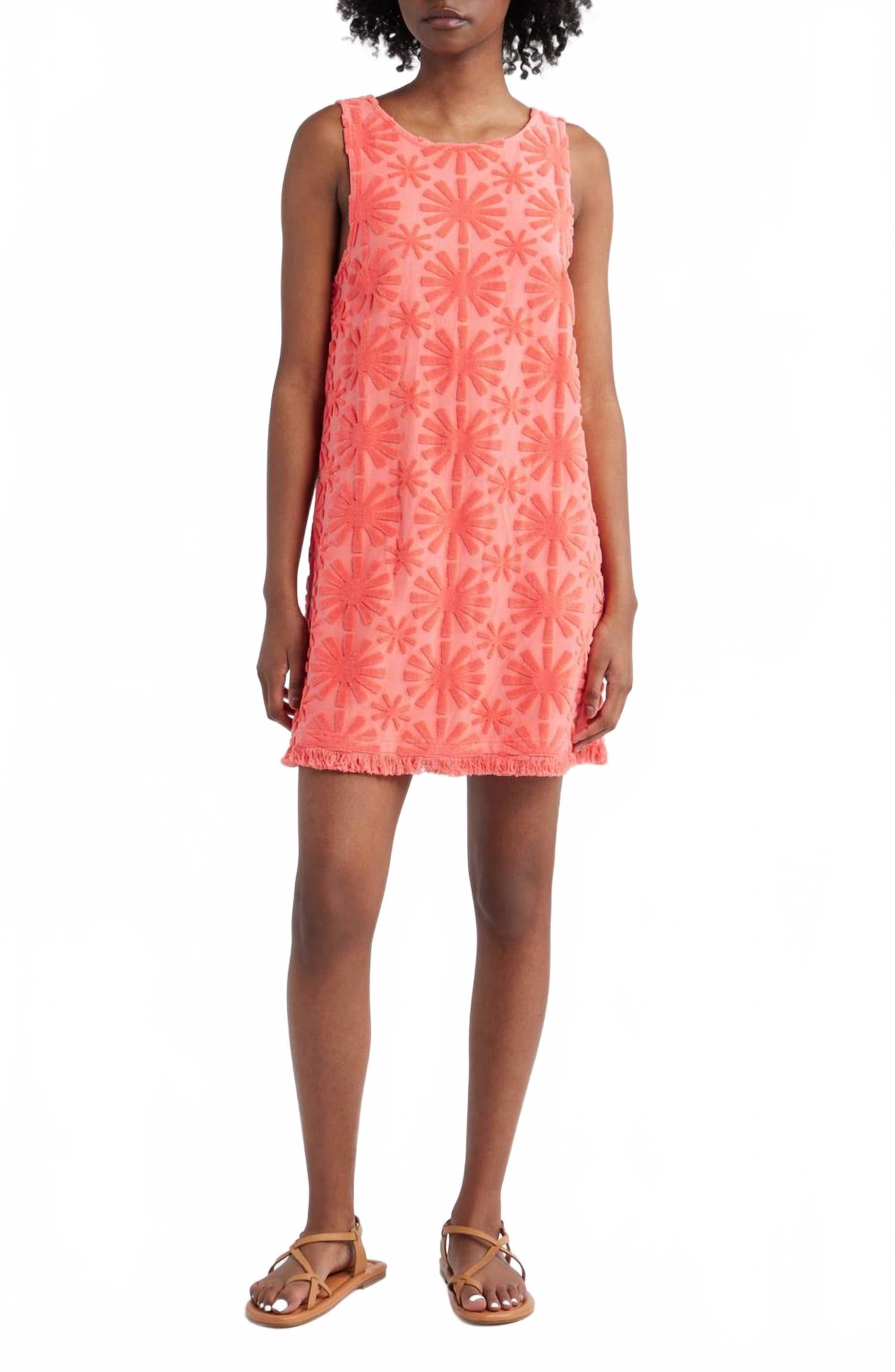 Рейлс Платье-футляр в красном жаккарде Санберст Rails
Рейлс Платье-футляр в красном жаккарде Санберст Rails