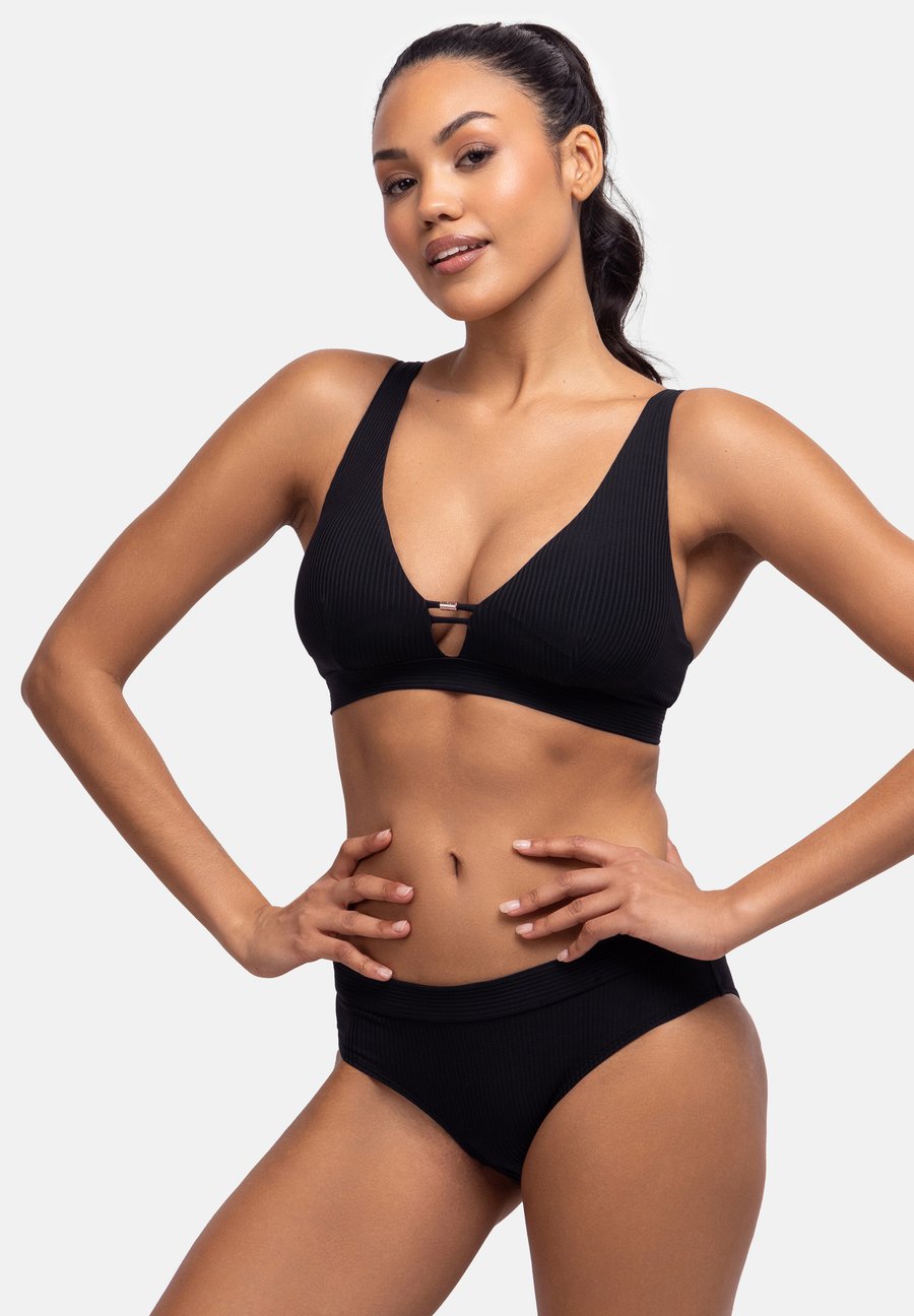 Бюстгальтер DORINA TAHITI HIPSTER CLASSIC, Black
Бюстгальтер DORINA TAHITI HIPSTER CLASSIC, Black