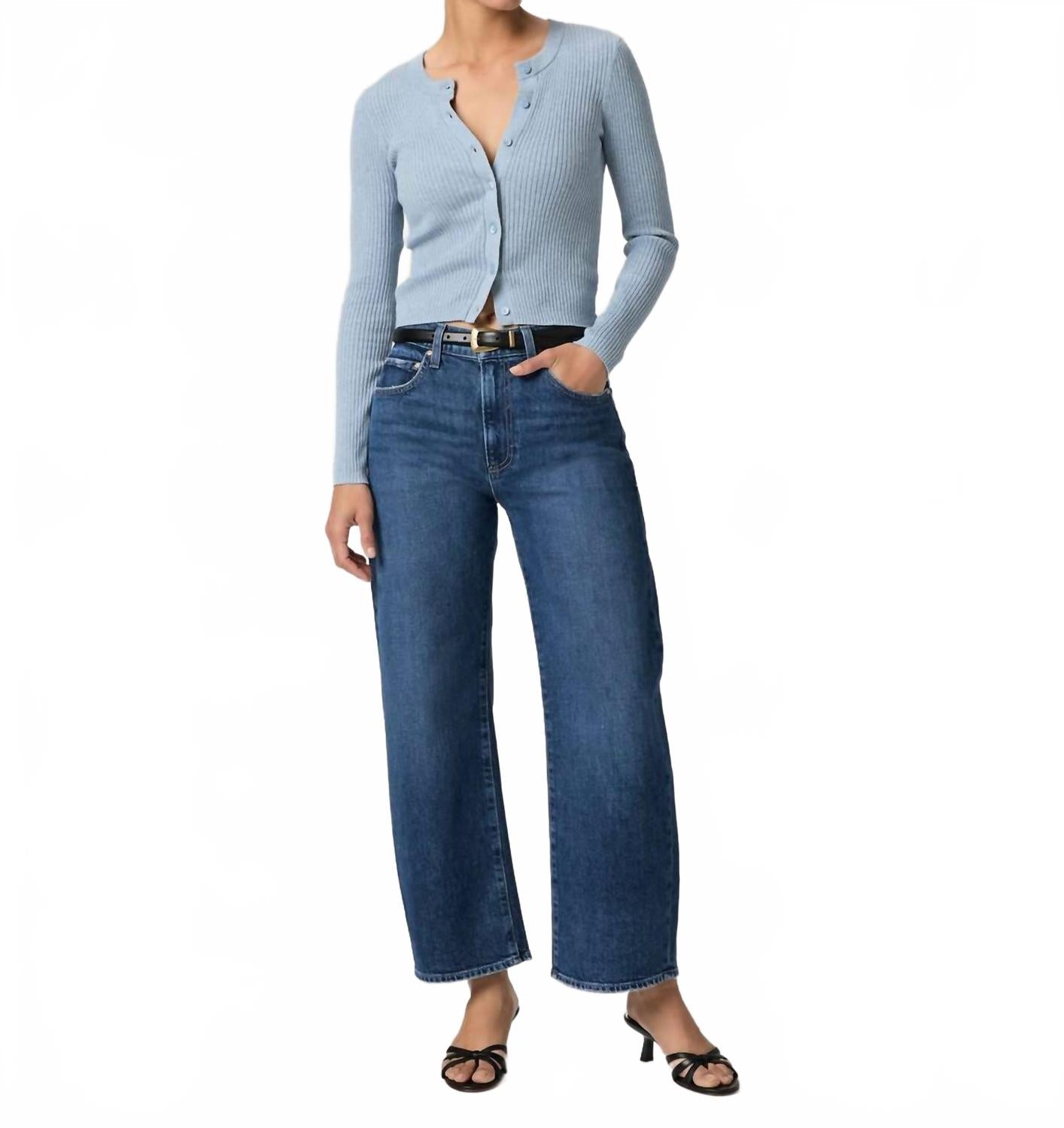 Джинсы-бочонки на саундчеке Paige, Sound Check
Джинсы-бочонки на саундчеке Paige, Sound Check