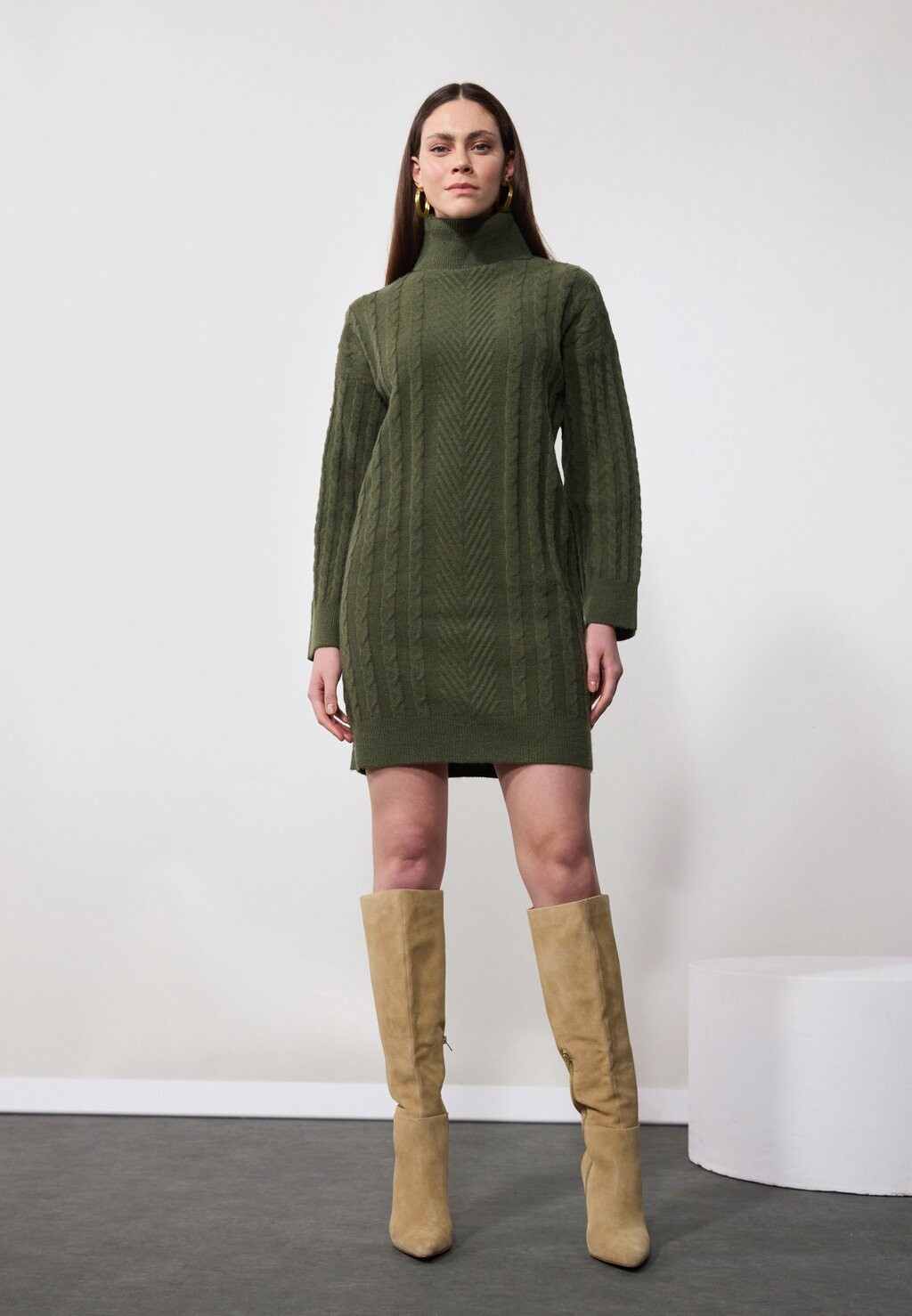 Платье-джемпер Anna Field, хаки
Платье-джемпер Anna Field, хаки