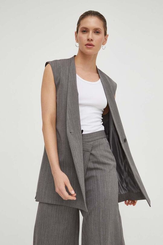 Жилет Lovechild, серый
Жилет Lovechild, серый