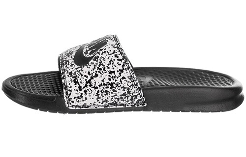 Шлепанцы Nike Benassi Мужские
Шлепанцы Nike Benassi Мужские