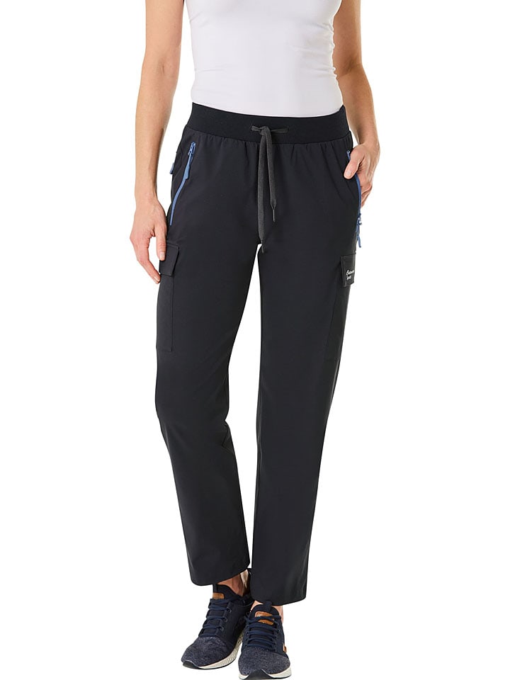 WITT WEIDEN Практичные брюки черного цвета
WITT WEIDEN Практичные брюки черного цвета