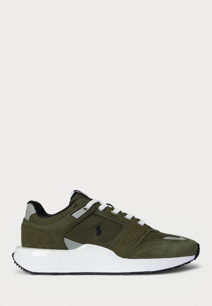 Кроссовки Polo Ralph Lauren TRAIN 89 V2 SUEDE-PANELED SNEAKER, New Olive/White/Olive
Кроссовки Polo Ralph Lauren TRAIN 89 V2 SUEDE-PANELED SNEAKER, New Olive/White/Olive