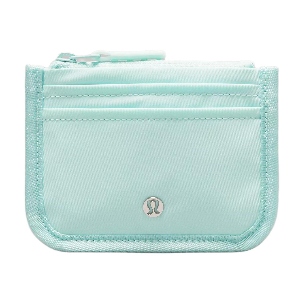 Lululemon Женский картхолдер из переработанного нейлона Мятный, Mint
Lululemon Женский картхолдер из переработанного нейлона Мятный, Mint