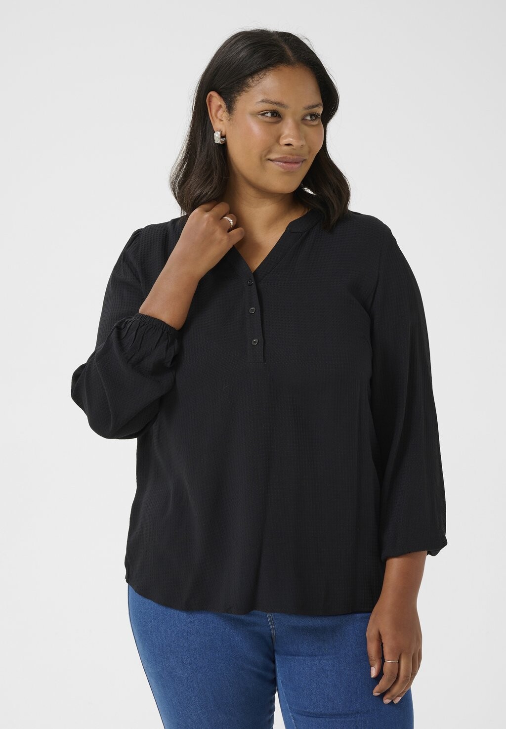 Блуза MAHLENA Kaffe Curve, черный
Блуза MAHLENA Kaffe Curve, черный