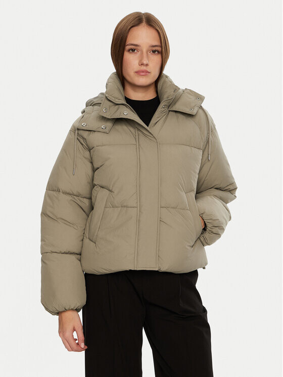 Пуховик стандартного кроя Only, зеленый
Пуховик стандартного кроя Only, зеленый
