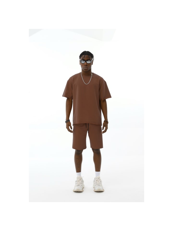 Мужской летний комплект - футболка и короткие брюки коричневого цвета Ossy Homer, Коричневый, Мужской летний комплект - футболка и короткие брюки коричневого цвета Ossy Homer
Мужской летний комплект - футболка и короткие брюки коричневого цвета Ossy Homer, Коричневый, Мужской летний комплект - футболка и короткие брюки коричневого цвета Ossy Homer
