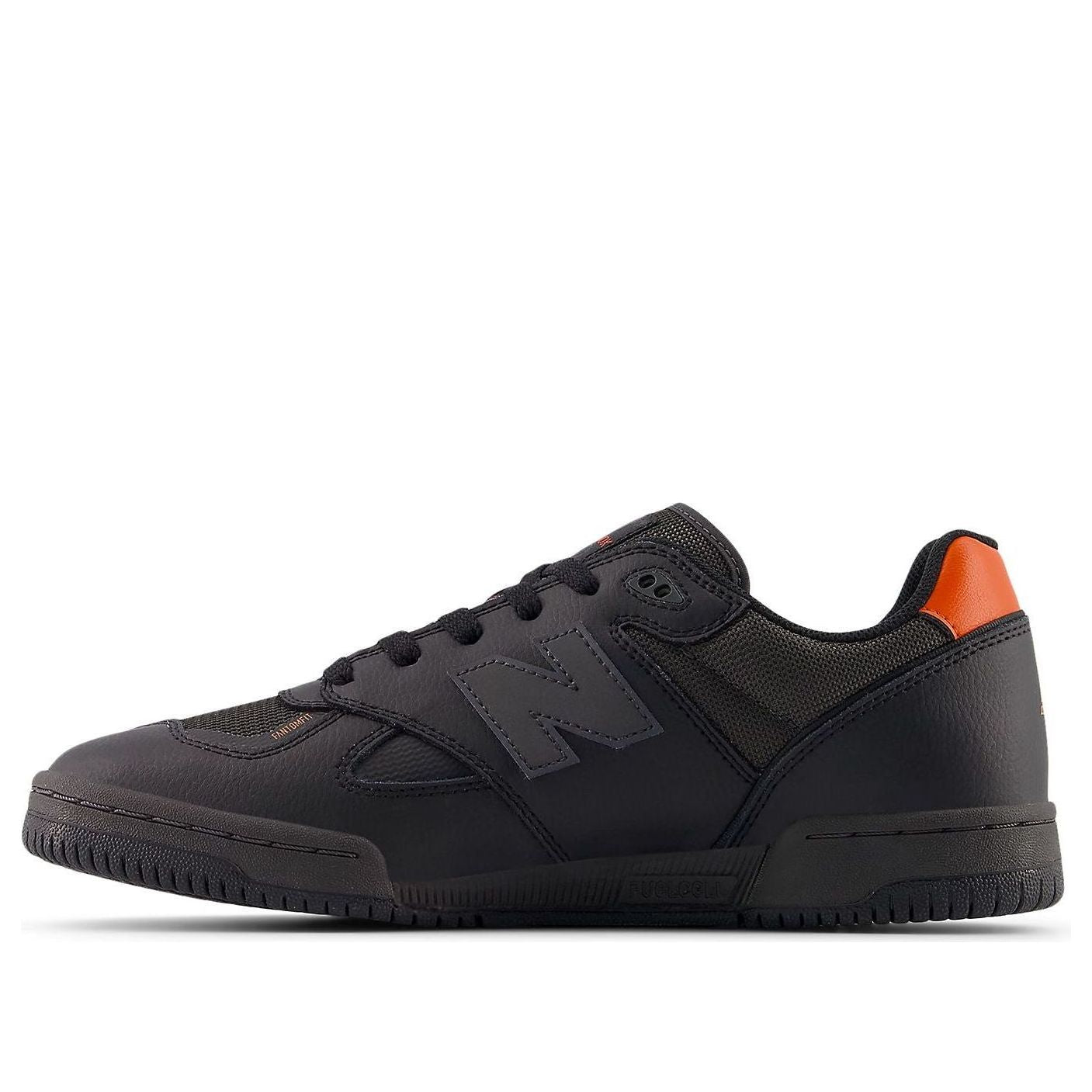 Кроссовки New Balance x Tom Knox 600 'Black Orange'
Кроссовки New Balance x Tom Knox 600 'Black Orange'
