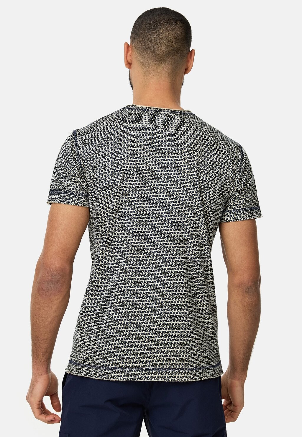 Принт на футболке Jude INDICODE JEANS, темно-синий
Принт на футболке Jude INDICODE JEANS, темно-синий