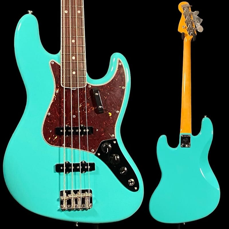Басс гитара Fender American Vintage II 1966 Jazz Bass - Seafoam Green
Басс гитара Fender American Vintage II 1966 Jazz Bass - Seafoam Green