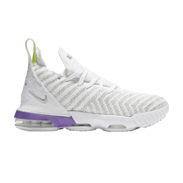 Кроссовки Nike LeBron 16 GS, Buzz Lightyear
Кроссовки Nike LeBron 16 GS, Buzz Lightyear