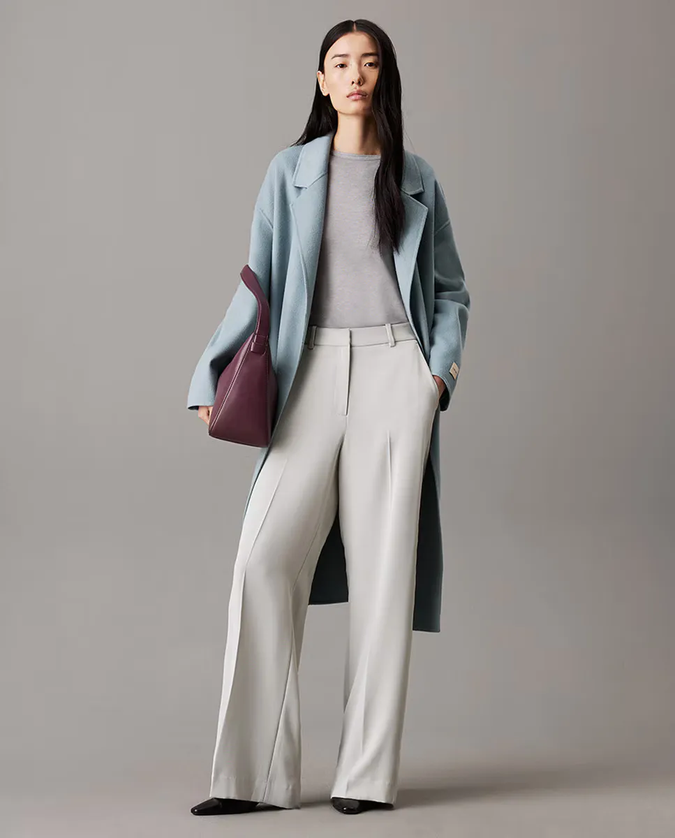 Женские облегающие брюки Calvin Klein, светло-серый
Женские облегающие брюки Calvin Klein, светло-серый