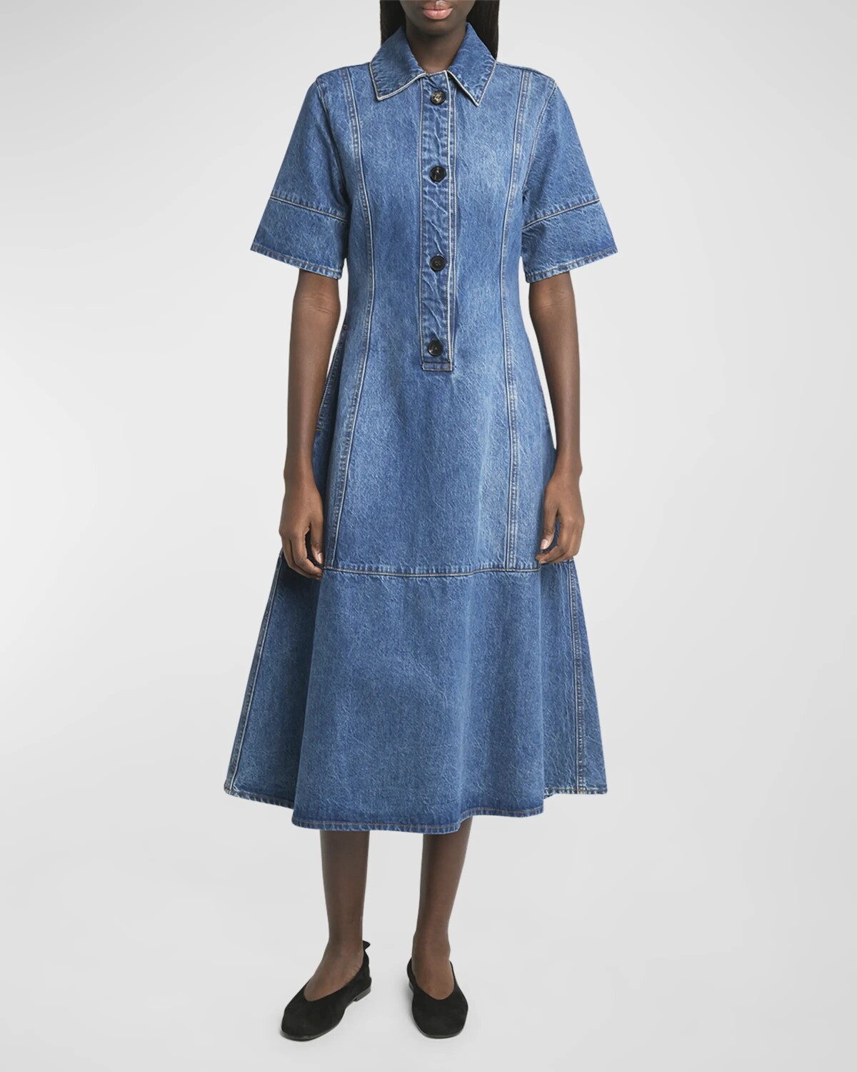 Джинсовое мини-платье-рубашка с полупланкой и короткими рукавами Co, цвет Indigo
Джинсовое мини-платье-рубашка с полупланкой и короткими рукавами Co, цвет Indigo