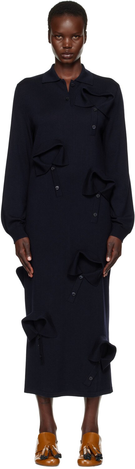 Платье макси с несколькими воротниками, темно-синего цвета Moschino
Платье макси с несколькими воротниками, темно-синего цвета Moschino