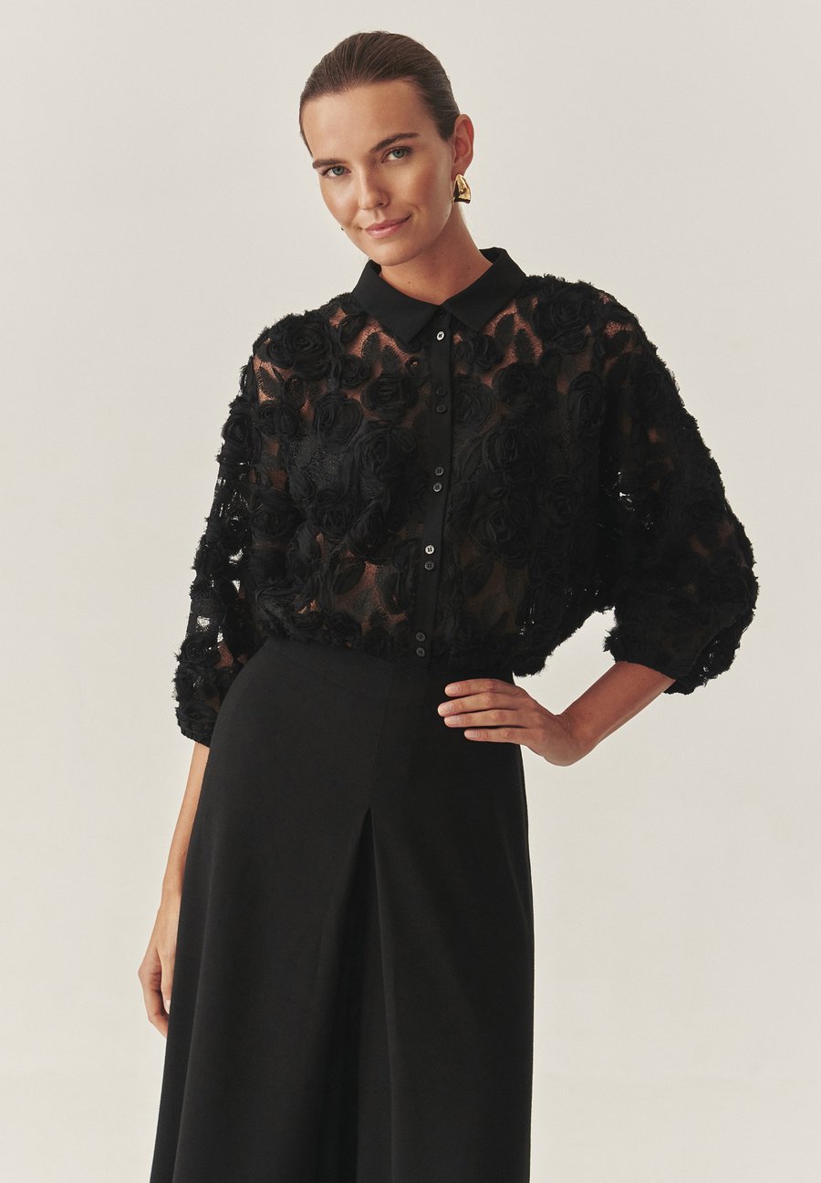 Блуза TATUUM Button-down blouse, Black
Блуза TATUUM Button-down blouse, Black