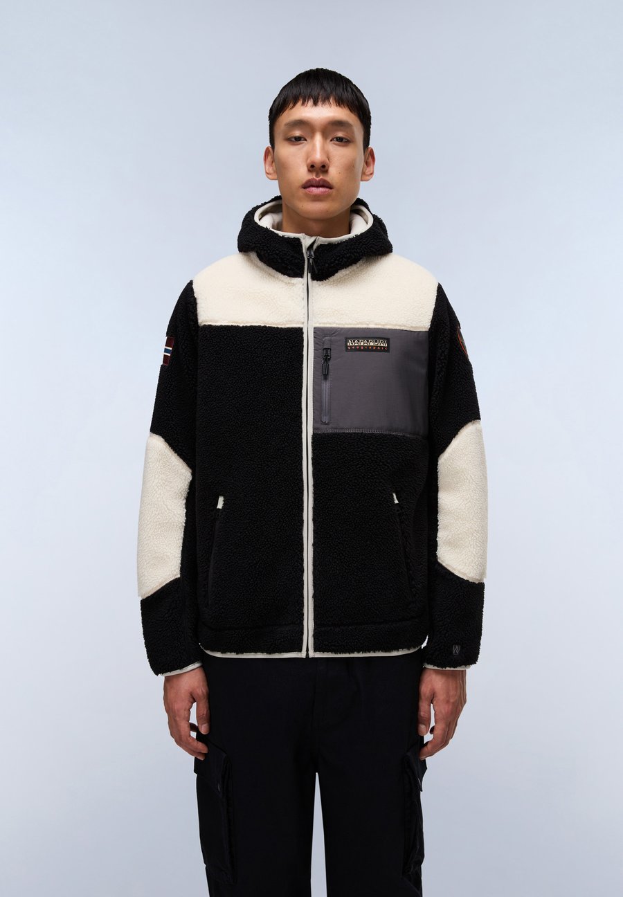 Флисовая куртка Napapijri YUPIK, Cb Mcb/Black
Флисовая куртка Napapijri YUPIK, Cb Mcb/Black