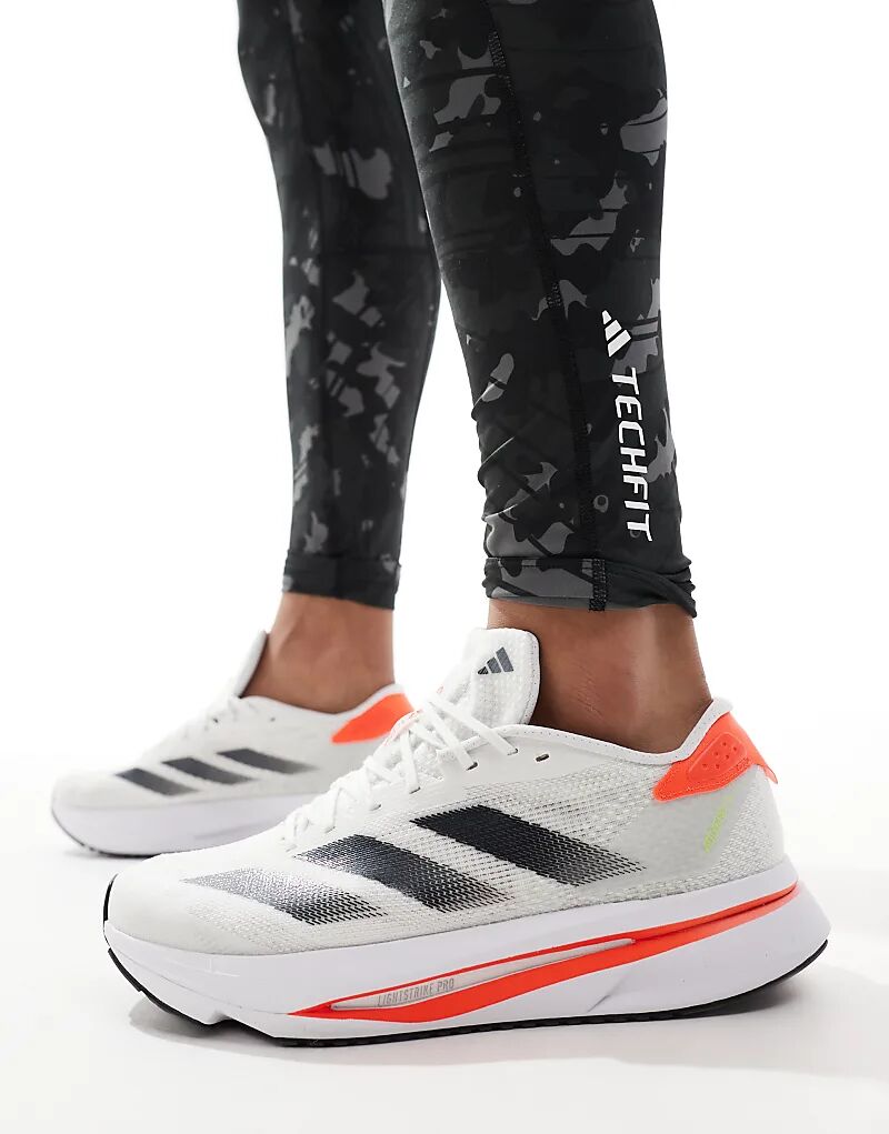 Кроссовки adidas Running Adizero SL2 белого и оранжевого цвета adidas performance
Кроссовки adidas Running Adizero SL2 белого и оранжевого цвета adidas performance