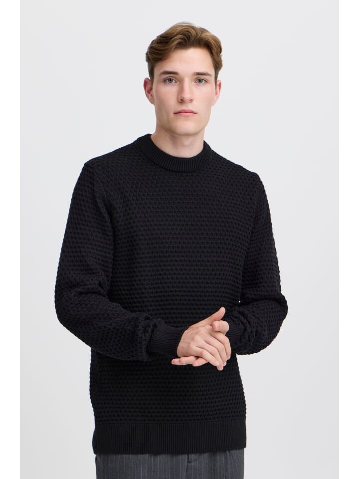 Пуловер CASUAL FRIDAY Strick, черный
Пуловер CASUAL FRIDAY Strick, черный
