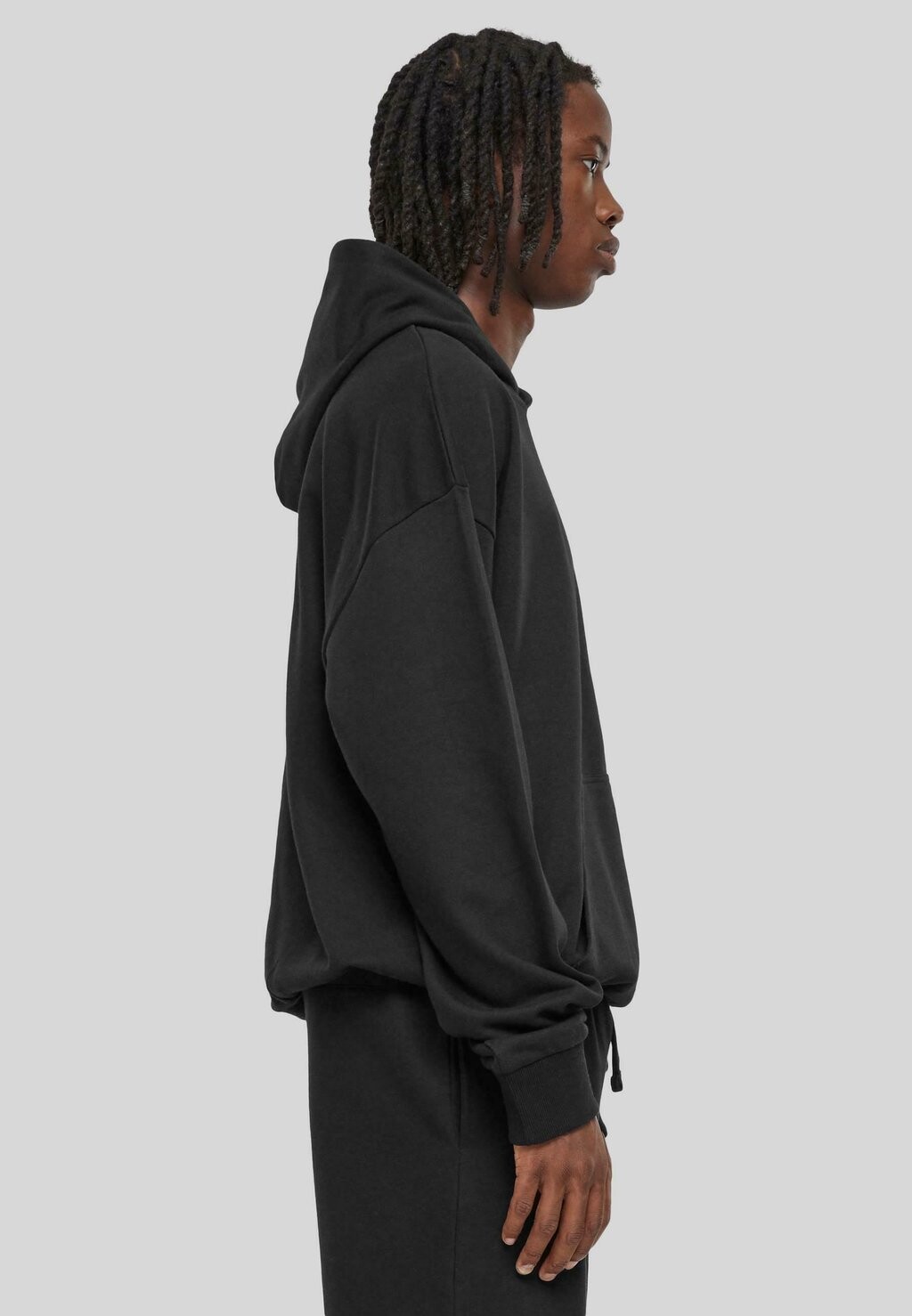 Джемпер с капюшоном Urban Classics, черный
Джемпер с капюшоном Urban Classics, черный