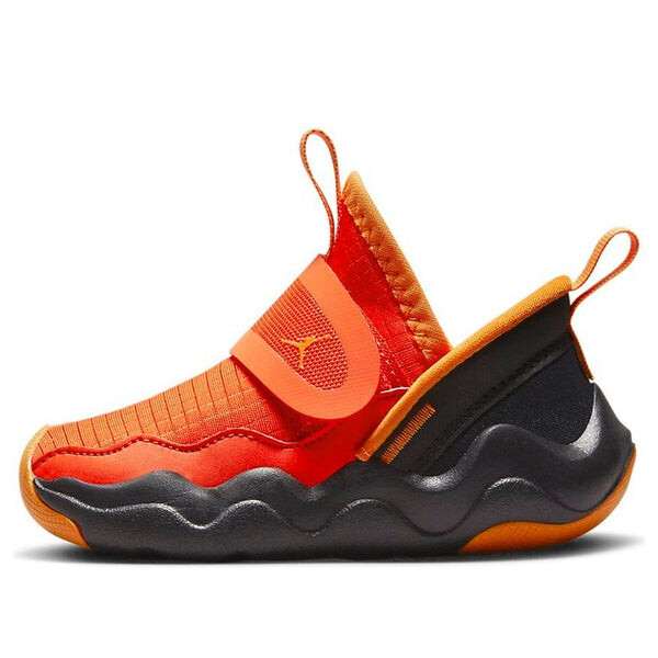 Кроссовки 23 7 Air Jordan, оранжевый
Кроссовки 23 7 Air Jordan, оранжевый