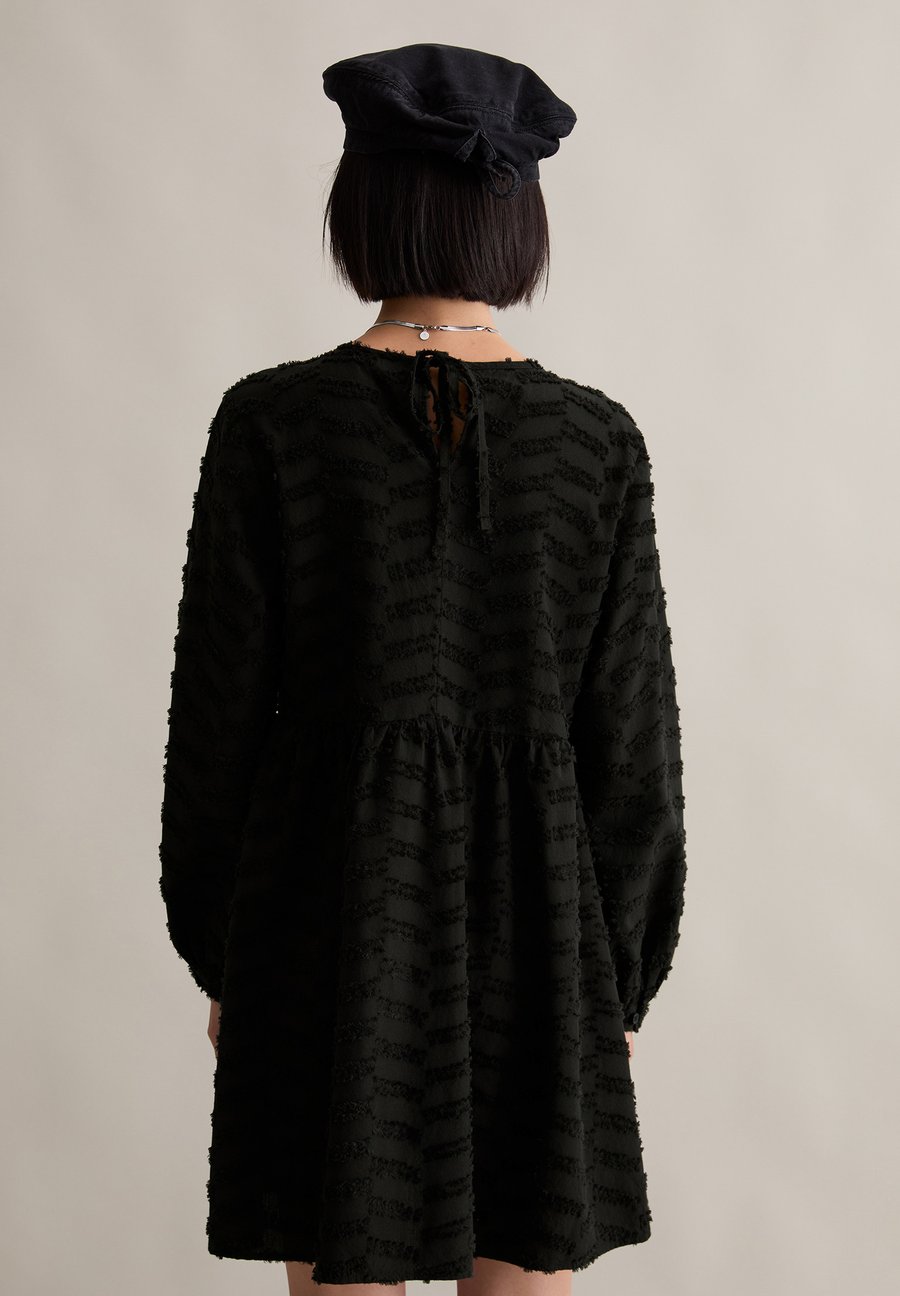 Платье Marc O'Polo DENIM Day dress, Black
Платье Marc O'Polo DENIM Day dress, Black