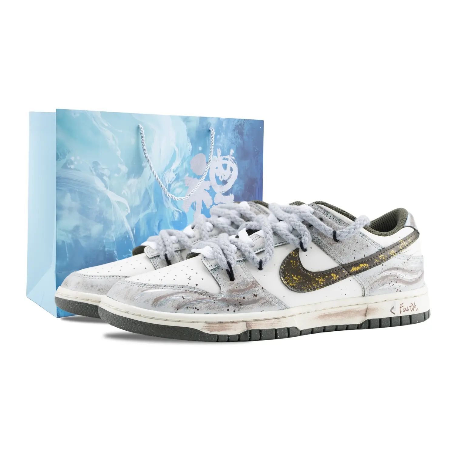 Nike Данк босиком в золоте устойчивые к истиранию лоу-топ скейтборд кроссовки унисекс серый золото серый золото специальная шоппинг сумка, цвет Gray Gold (Special Shopping Bag)
Nike Данк босиком в золоте устойчивые к истиранию лоу-топ скейтборд кроссовки унисекс серый золото серый золото специальная шоппинг сумка, цвет Gray Gold (Special Shopping Bag)