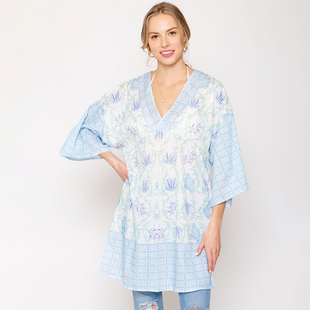 Цветочный пончо-накидка TRUEDAMES, синий
Цветочный пончо-накидка TRUEDAMES, синий