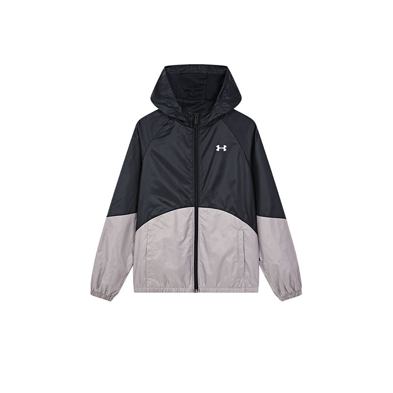 Школьная куртка Under Armour, черно-серая
Школьная куртка Under Armour, черно-серая