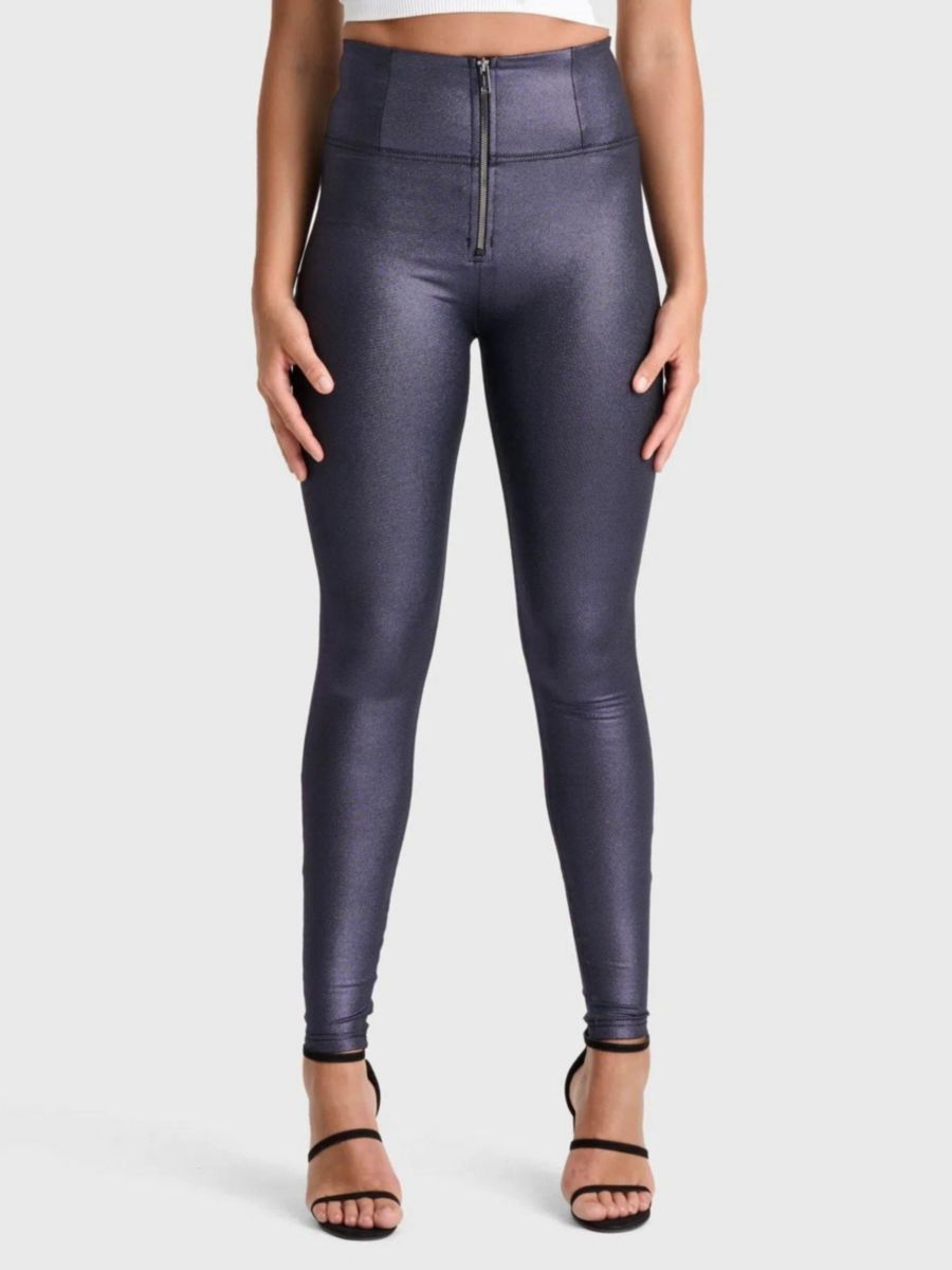 Женские облегающие брюки с высокой посадкой и металлическим блеском Freddy, Ultra violet
Женские облегающие брюки с высокой посадкой и металлическим блеском Freddy, Ultra violet